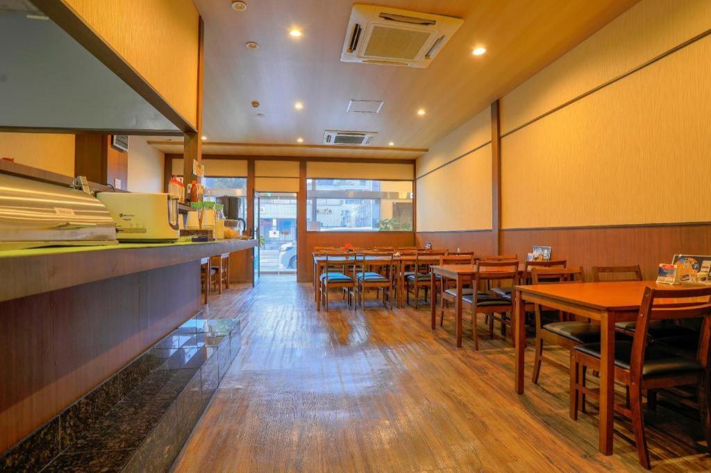 Hotel Naniwa Shinsekaimae Osaka Buitenkant foto